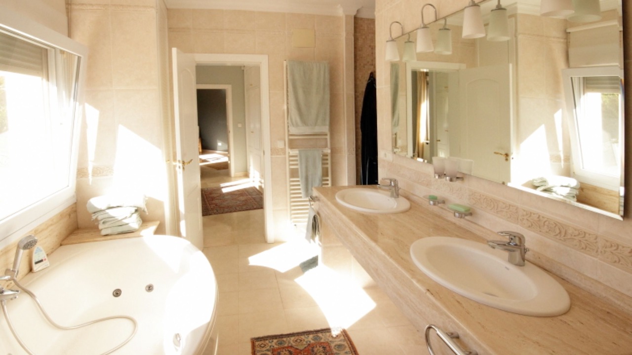 Photo of Bathroom in Empedrola