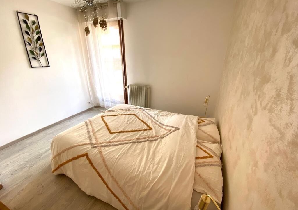 Photo of Bedroom in Annecy Old Town