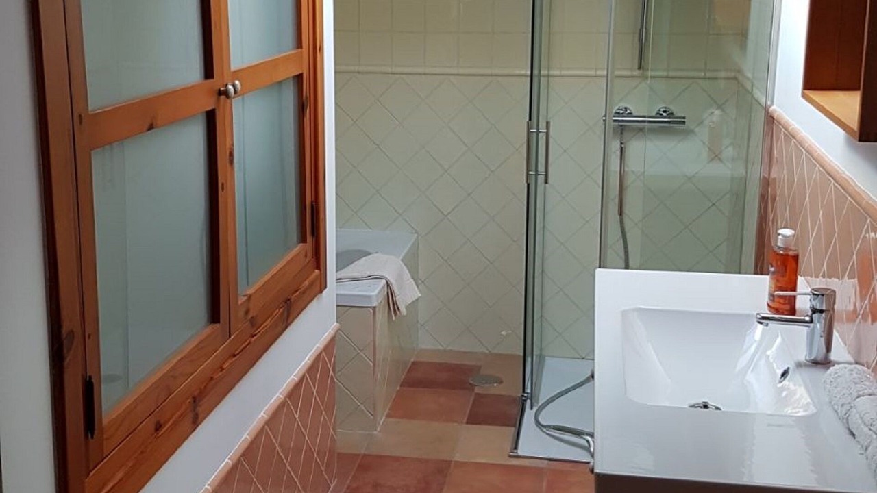 Photo of Bathroom in Province of Toledo