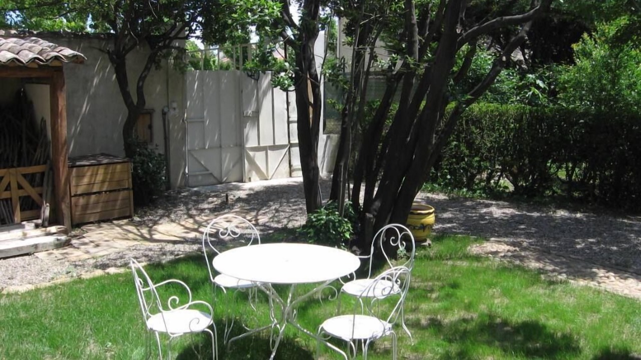 Photo of Outdoor in Montfavet