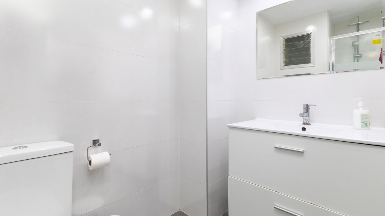 Photo of Bathroom in El Cabanyal