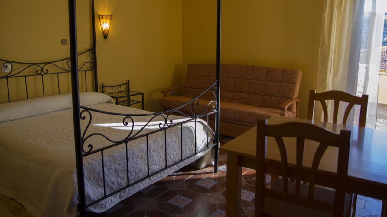 Photo of Bedroom in Hueva