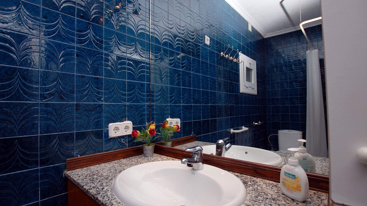 Photo of Bathroom in Alcanada