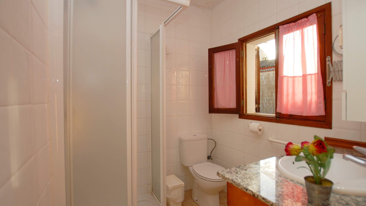 Photo of Bathroom in Alcanada