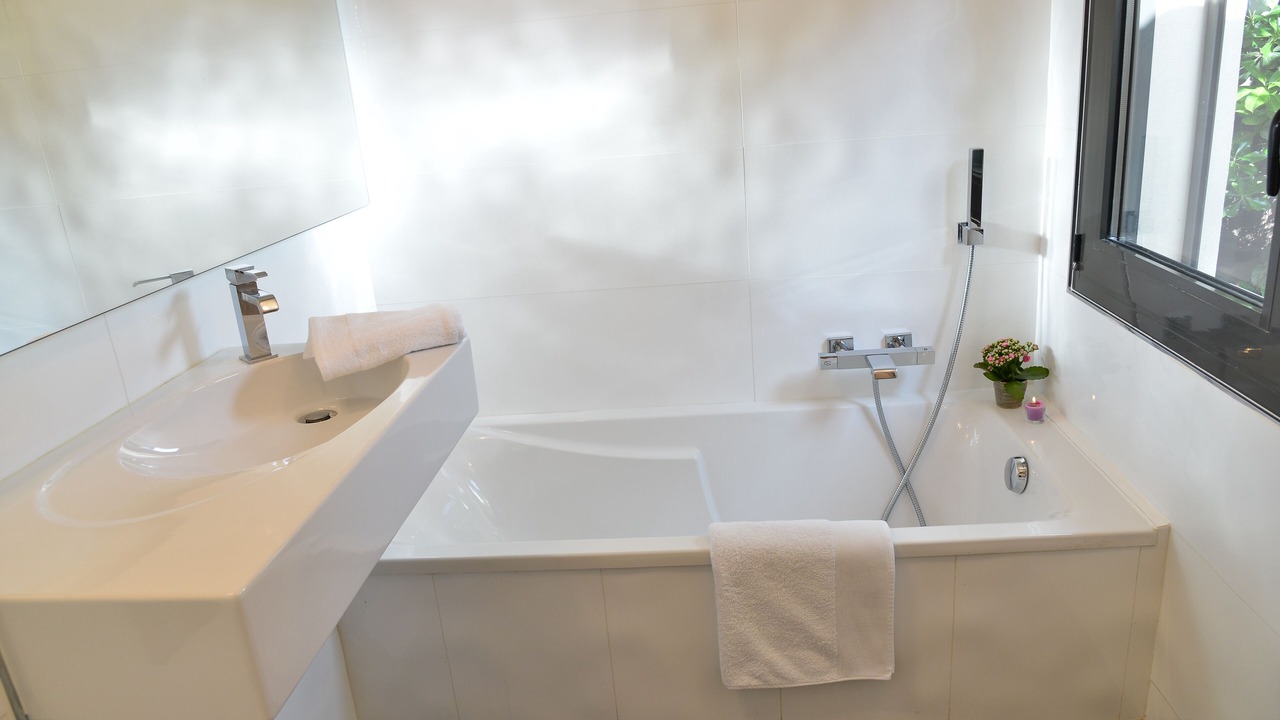 Photo of Bathroom in Couronne Urbaine