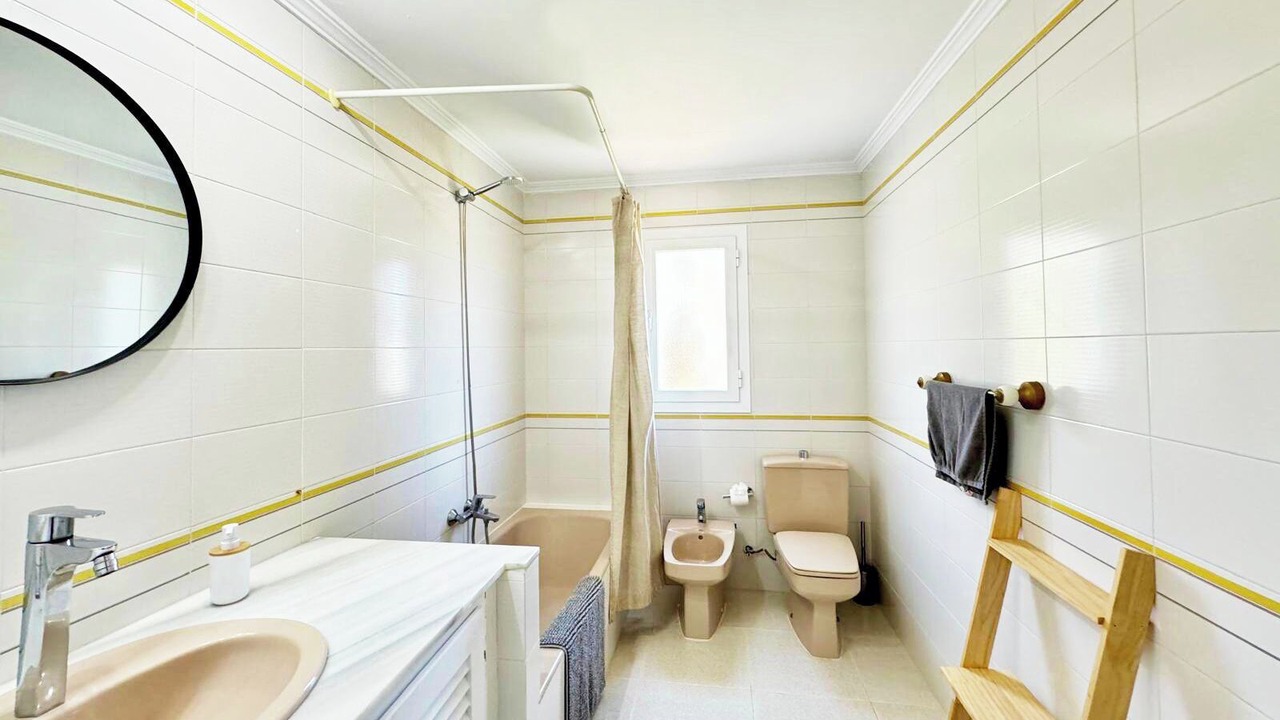 Photo of Bathroom in San Antonio Bay