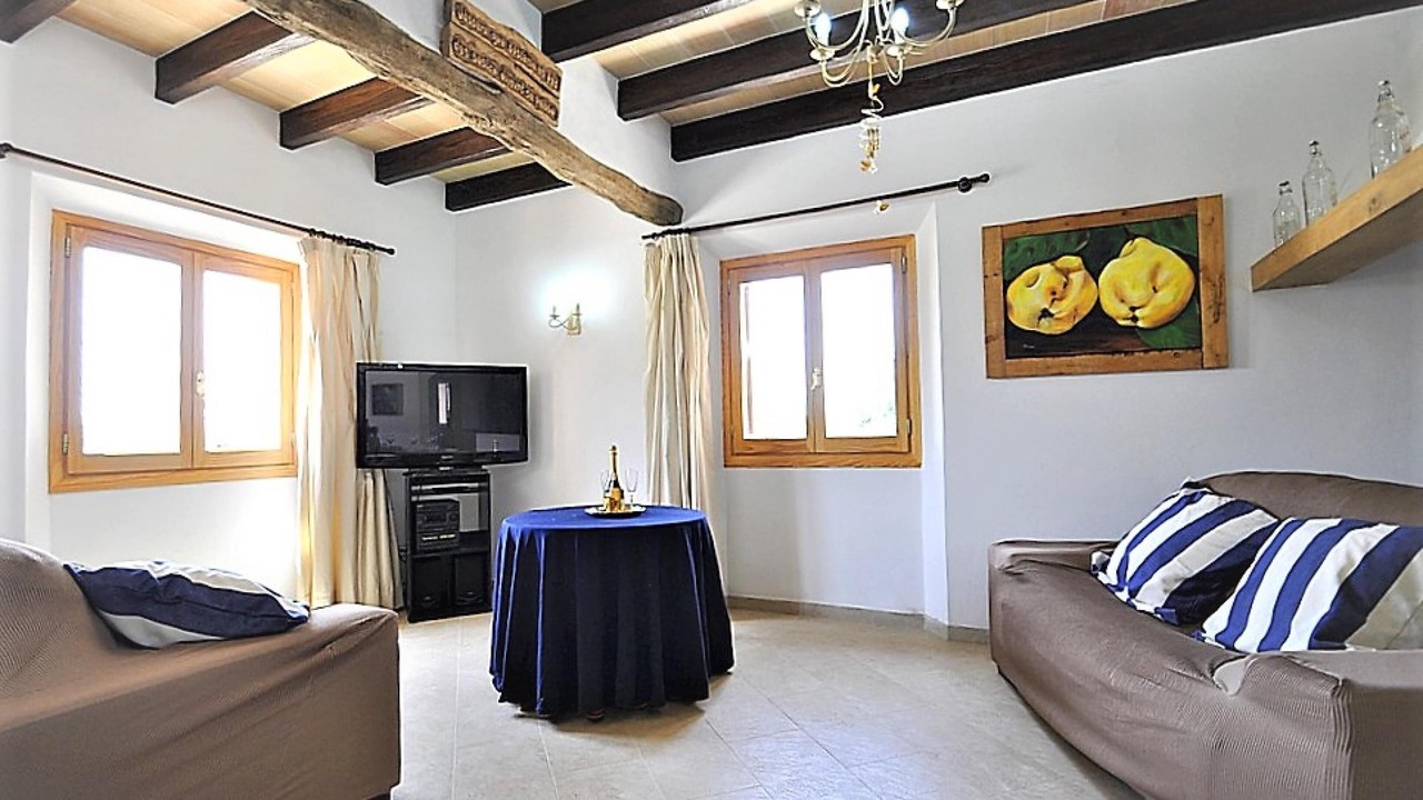 Photo of Livingroom in Montuiri