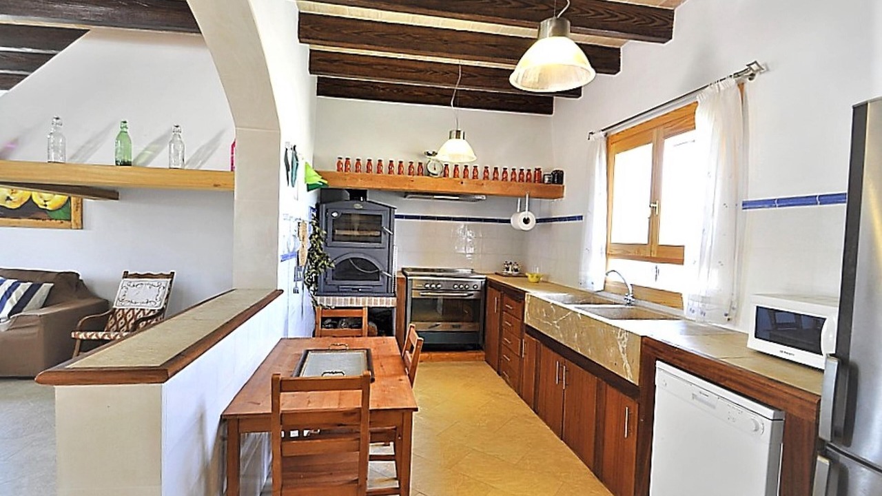 Photo of Kitchen in Montuiri