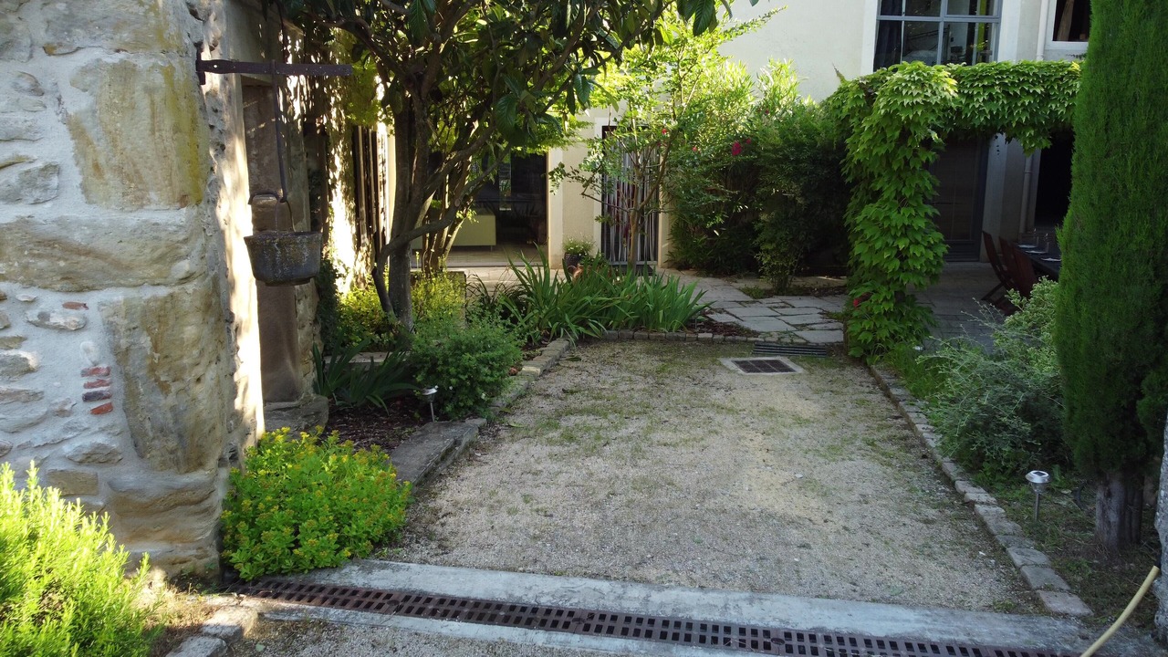 Photo of Outdoor in Montmiral