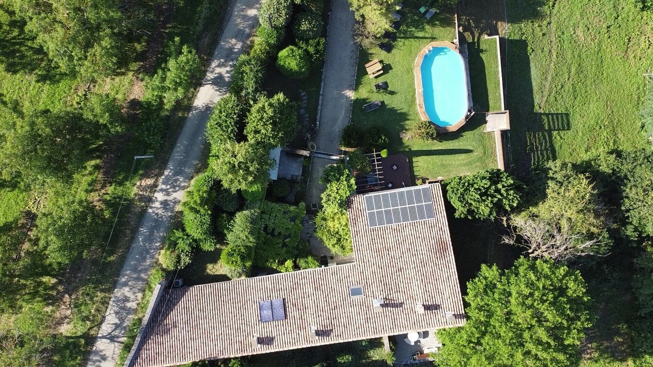 Photo of Outdoor in Montmiral