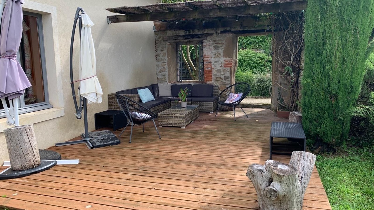 Photo of Patio Balcony in Montmiral