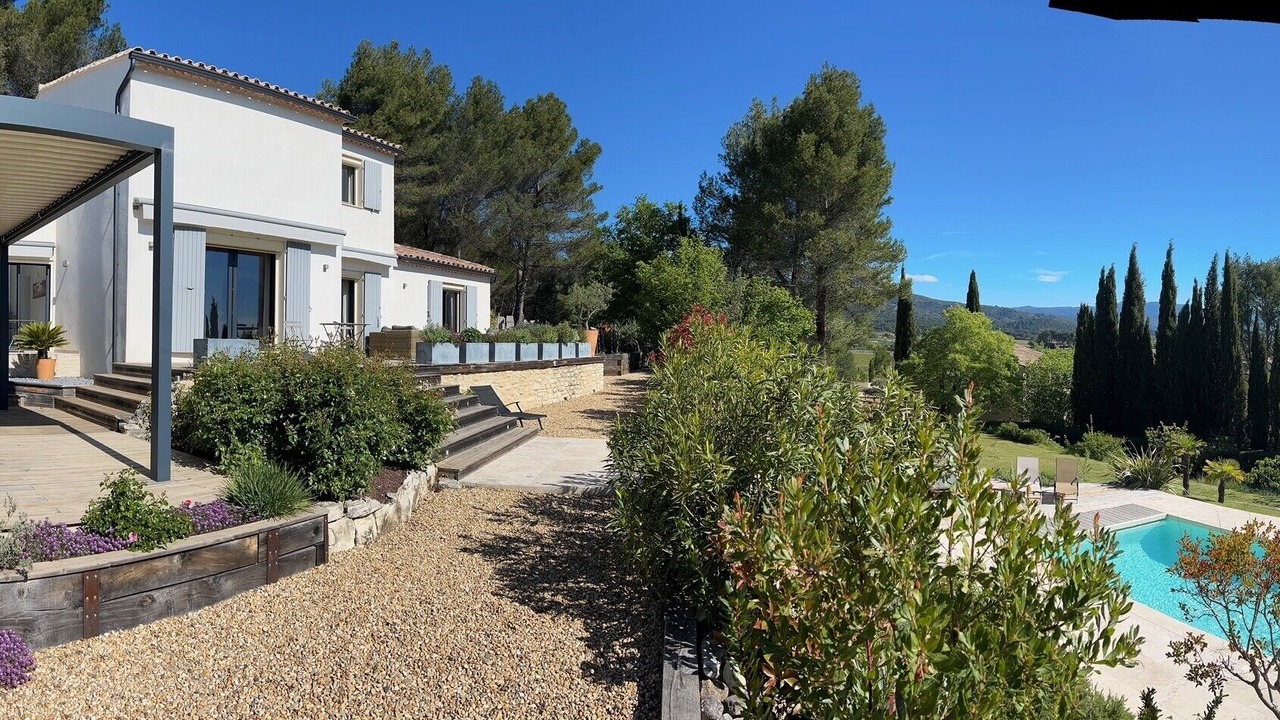 Photo of Outdoor in Lauris