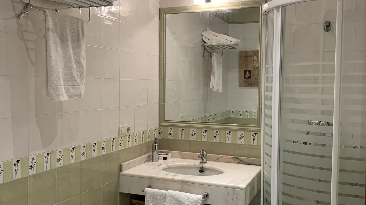 Photo of Bathroom in Banos de Cerrato