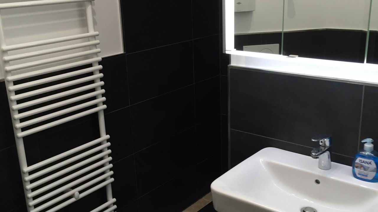 Photo of Bathroom in Neue Tiefe