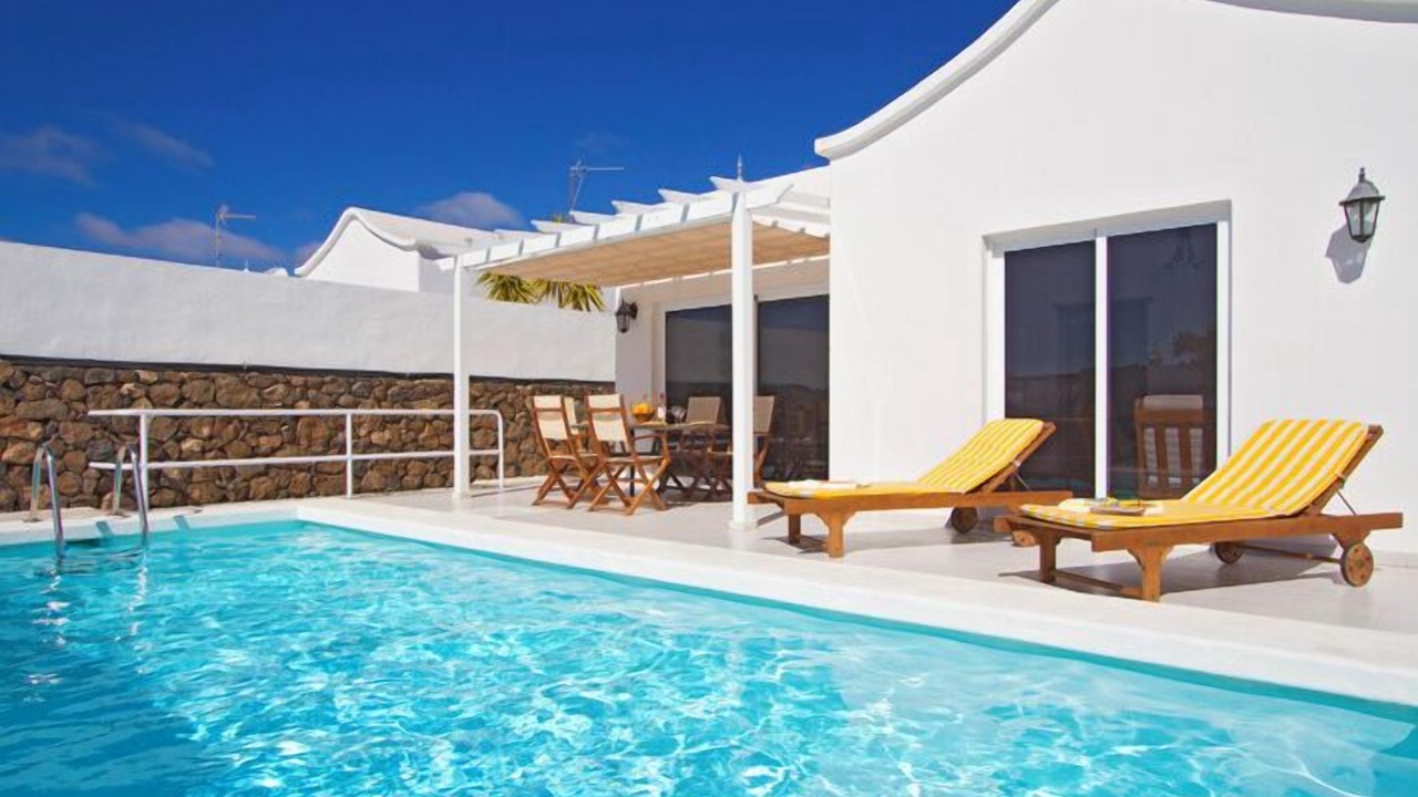 Photo of Outdoor in Tias