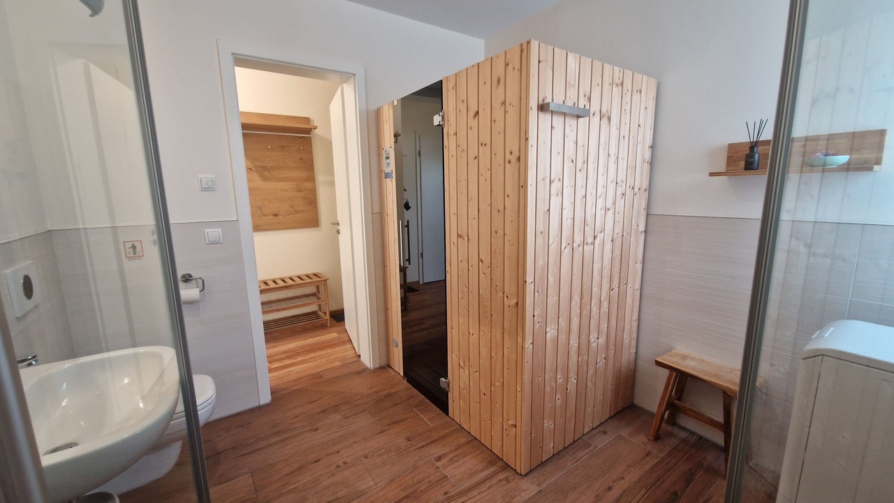 Photo of Bathroom in Altefaehr
