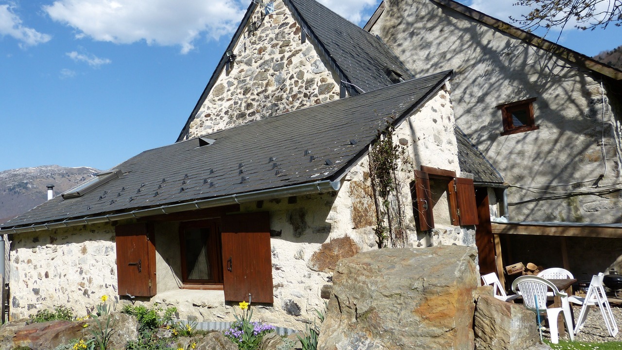 Photo of Outdoor in Campan