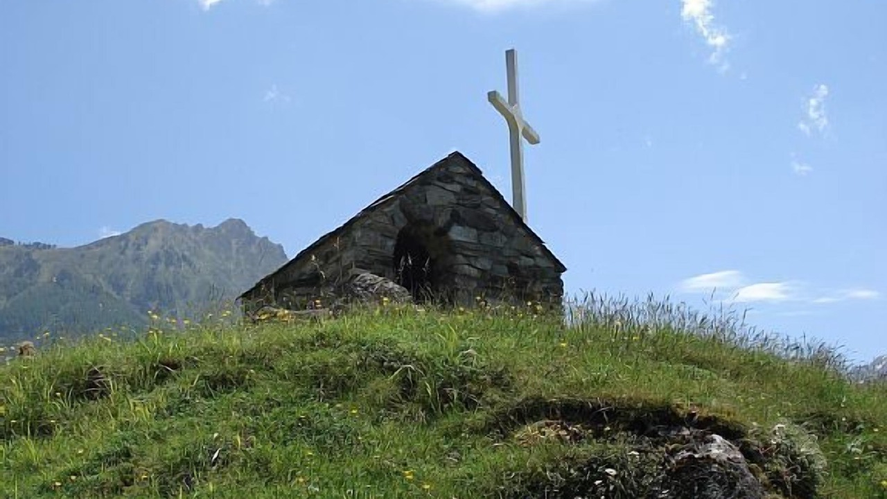 Photo of Outdoor in Campan
