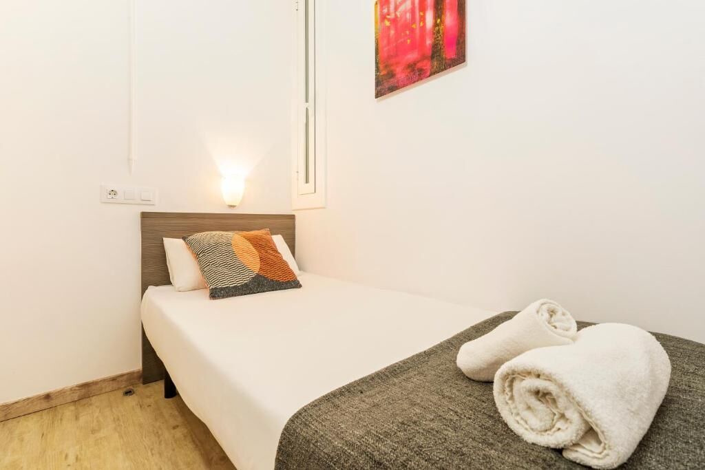 Photo of Bedroom in El Poble-sec