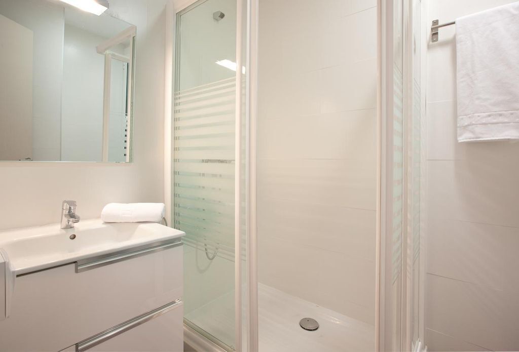 Photo of Bathroom in El Poble-sec