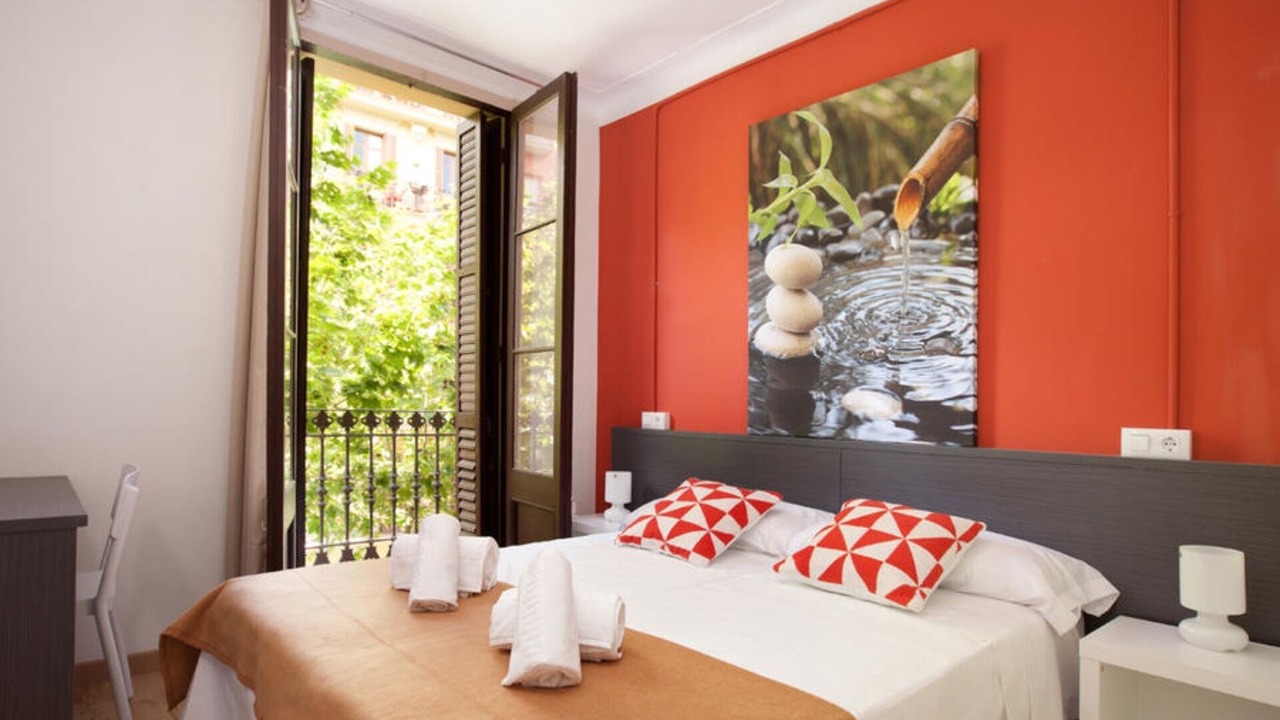 Photo of Bedroom in El Poble-sec
