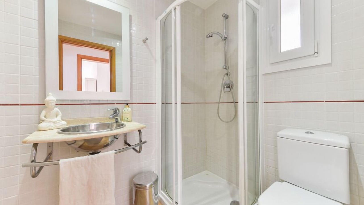 Photo of Bathroom in Alcanada