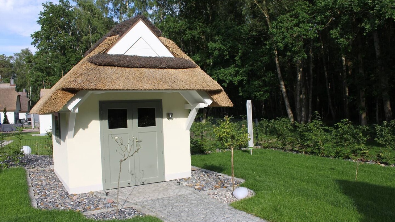 Photo of Outdoor in Glowe