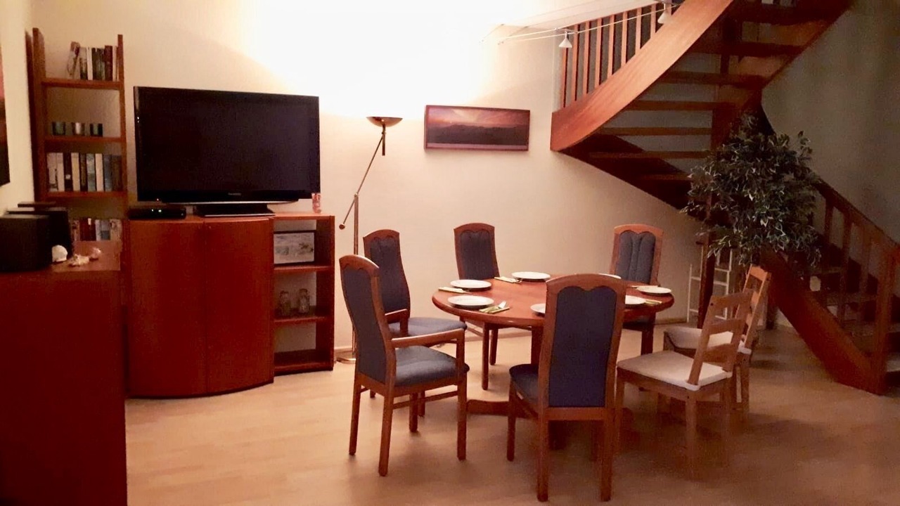 Photo of Others in Doese