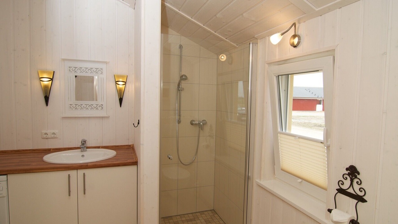 Photo of Bathroom in Wesselburenerkoog