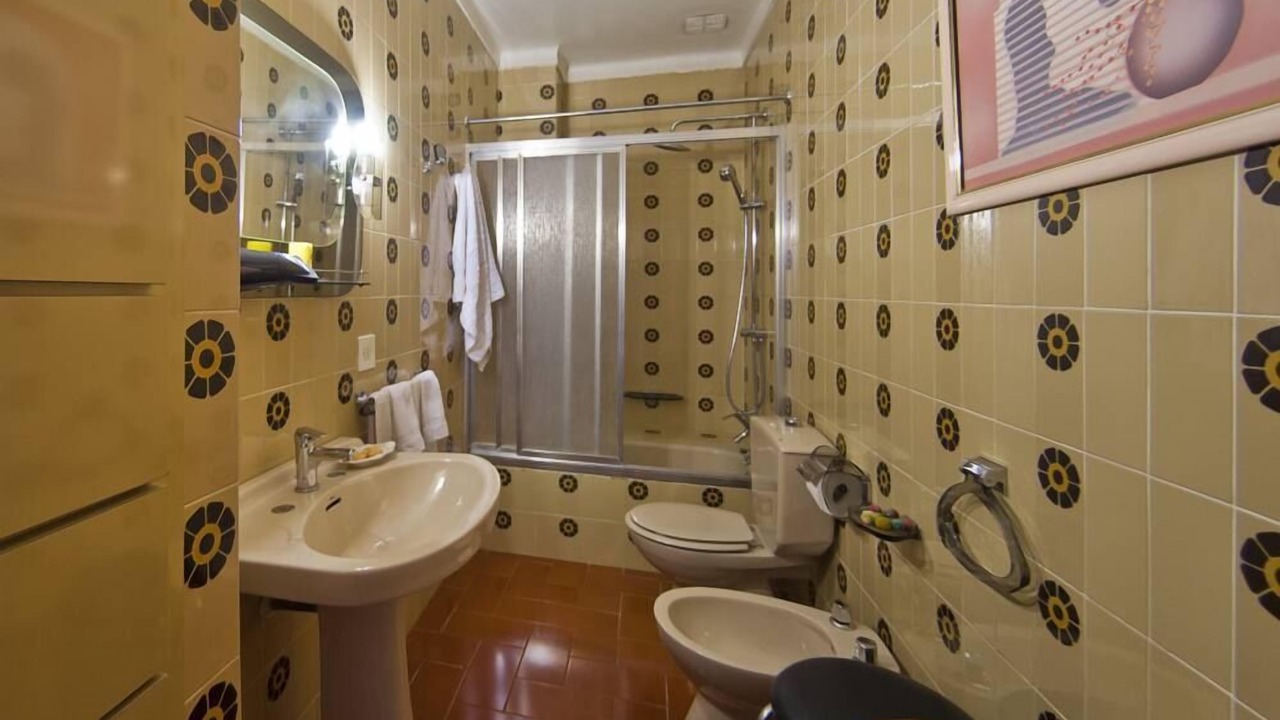 Photo of Bathroom in Ariany