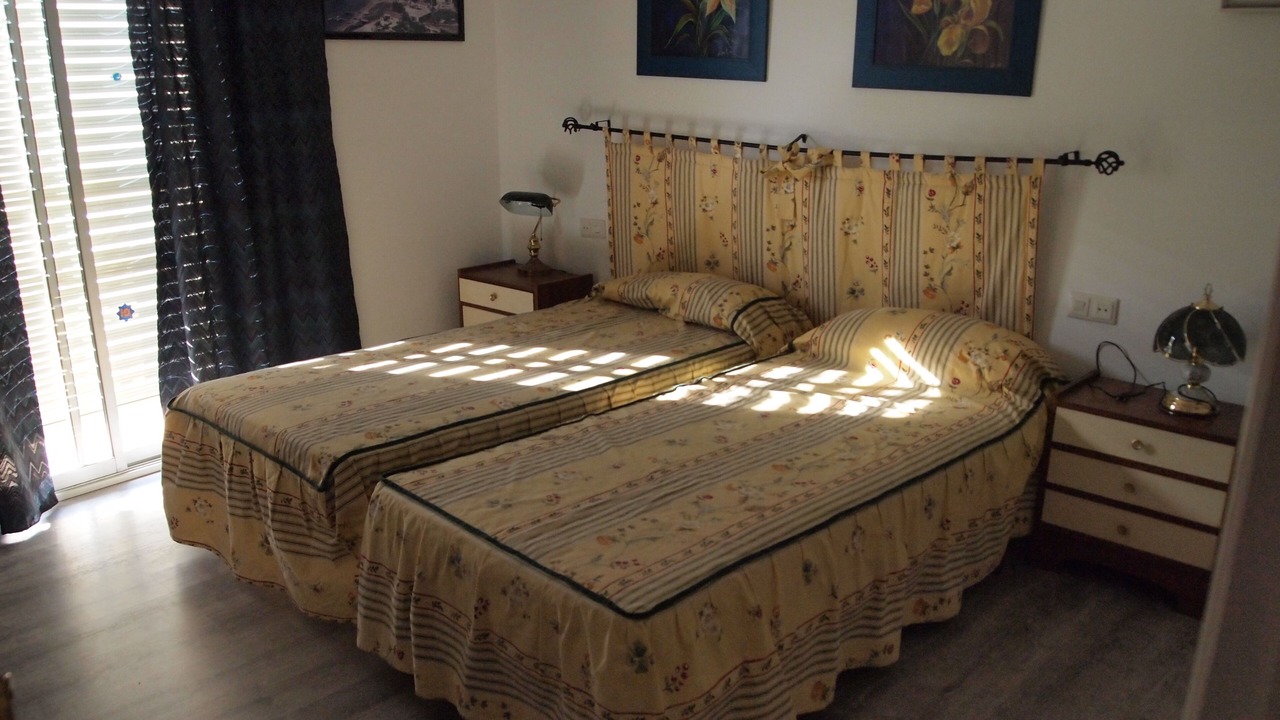 Photo of Bedroom in Roses Town Center