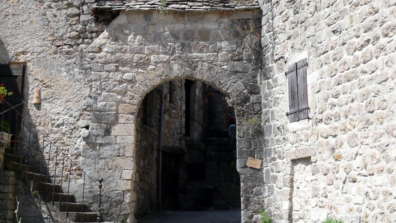 Photo of Others in Cantobre