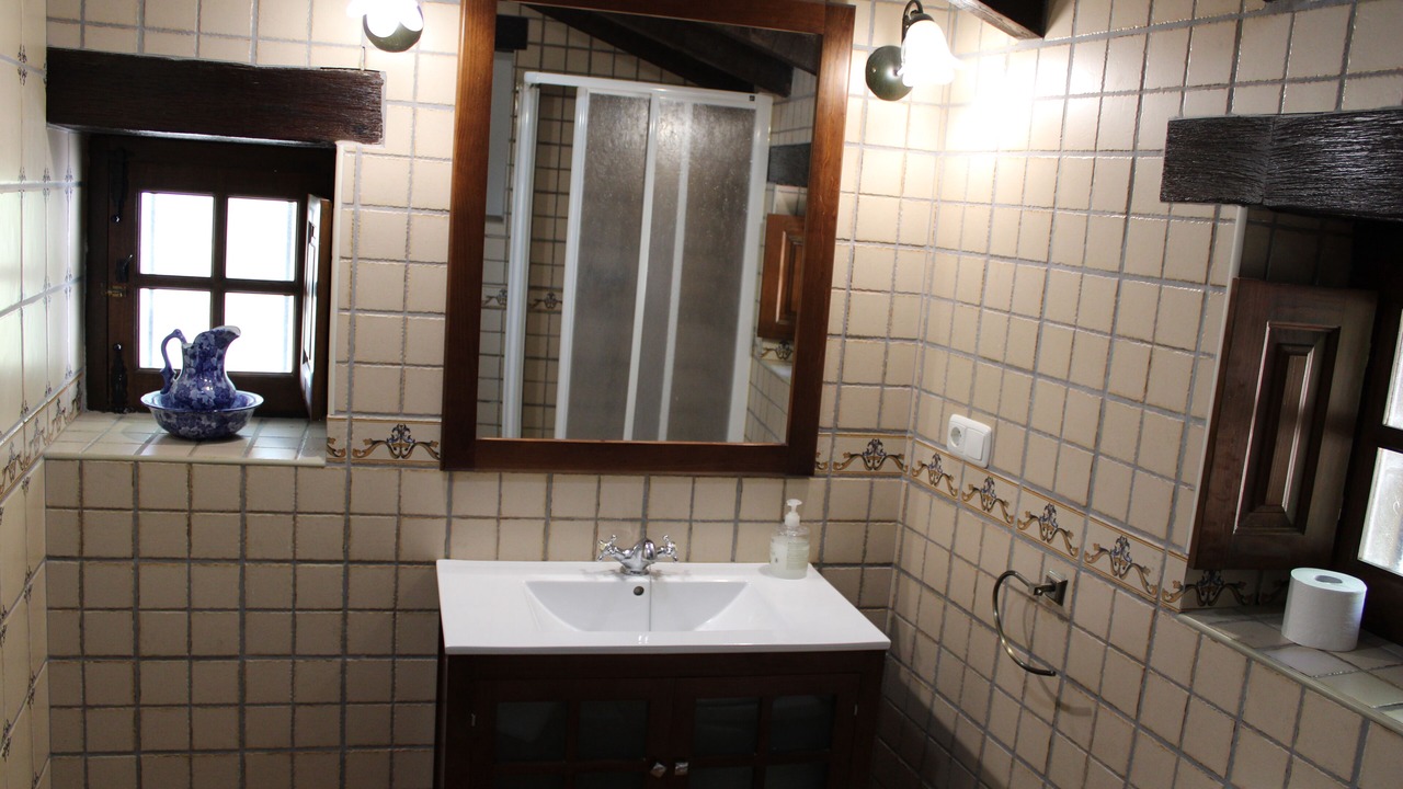 Photo of Bathroom in Alora