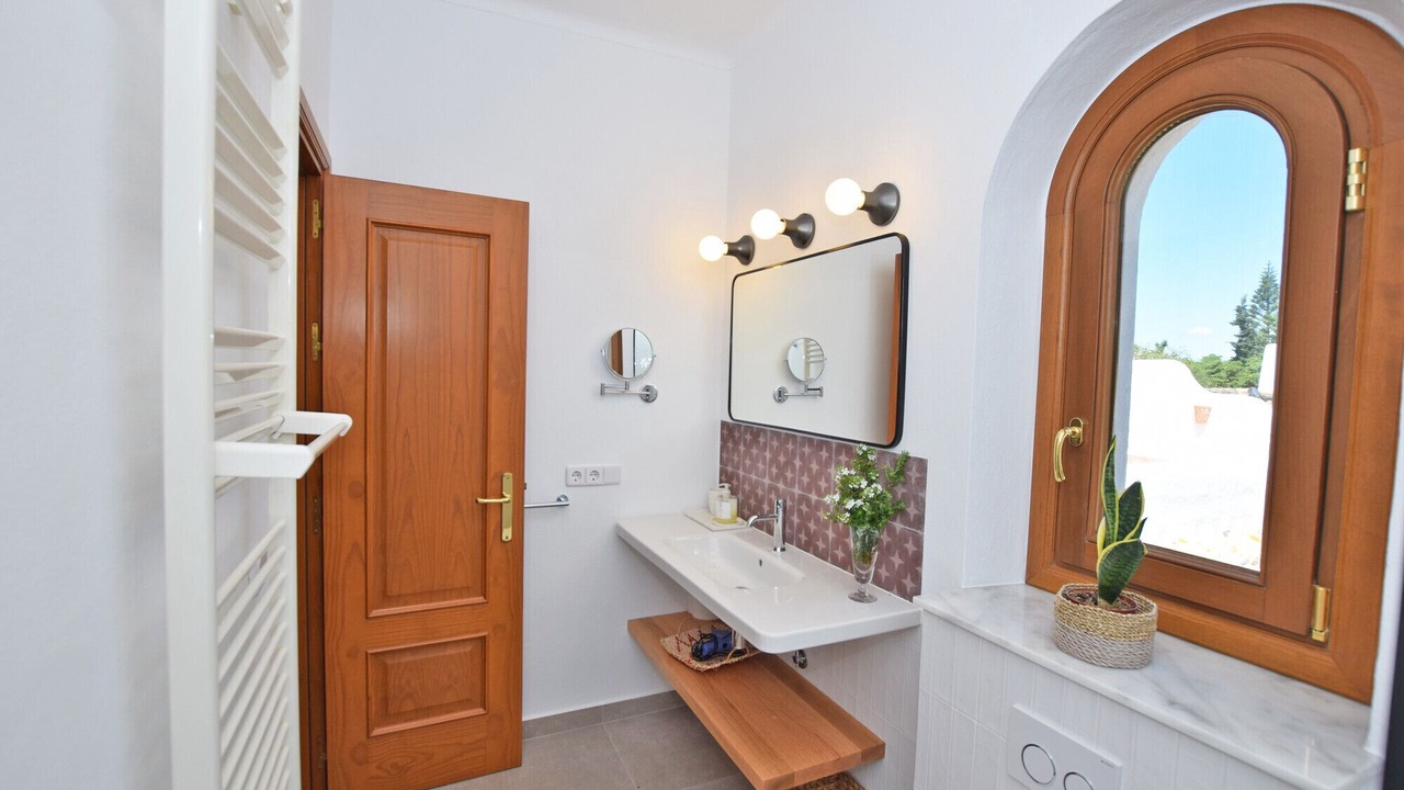Photo of Bathroom in Atlanterra