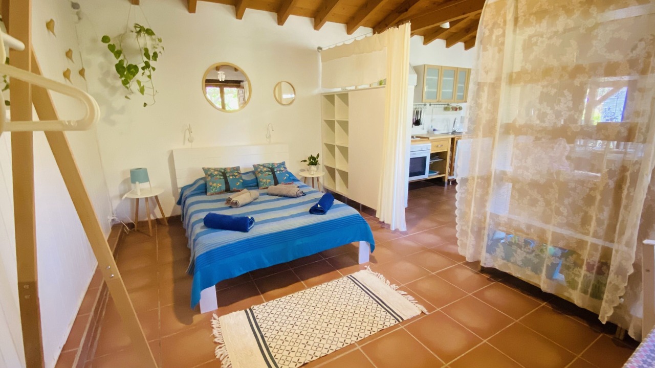 Photo of Bedroom in Coin