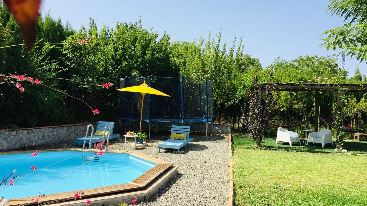 Photo of Outdoor in Coin