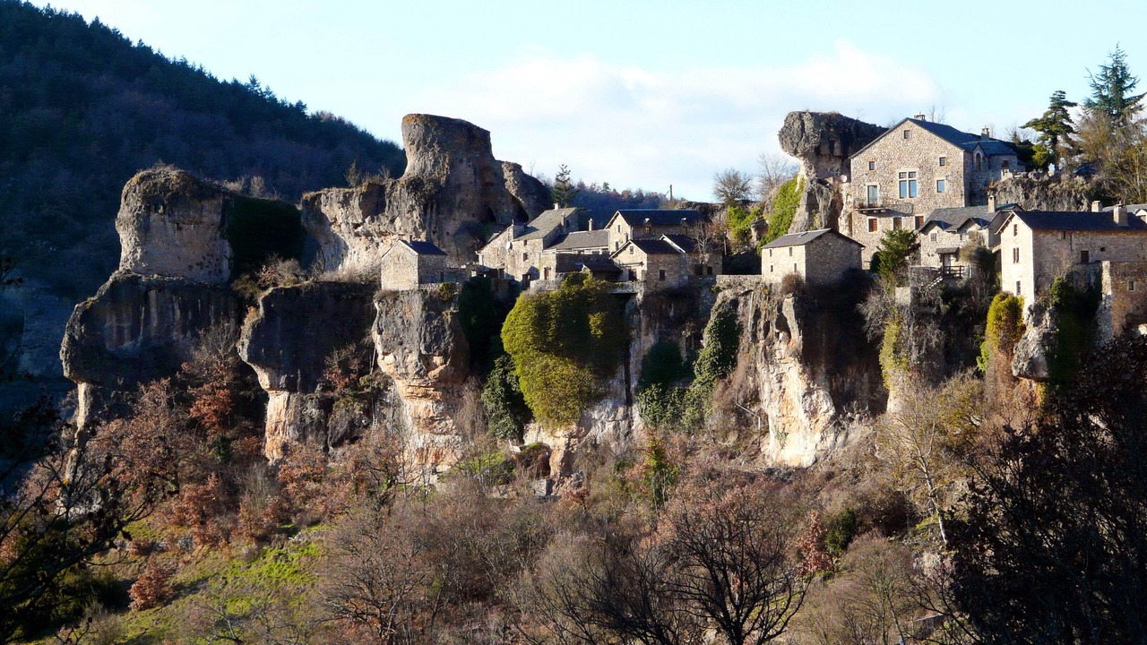Photo of Others in Cantobre