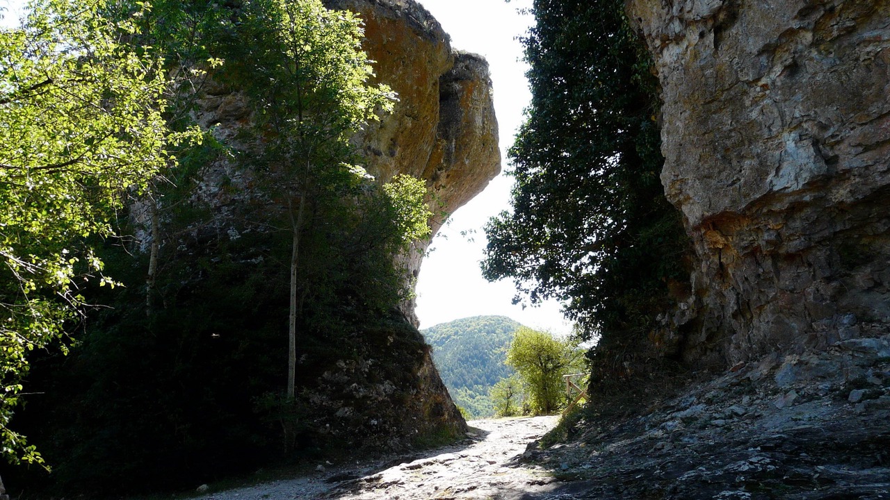 Photo of Others in Cantobre