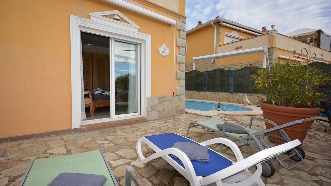 Photo of Patio Balcony in Lloret Blau