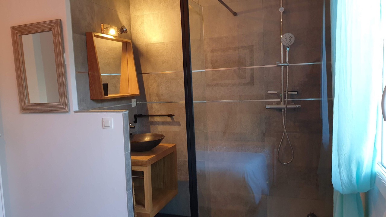 Photo of Bathroom in Mireval
