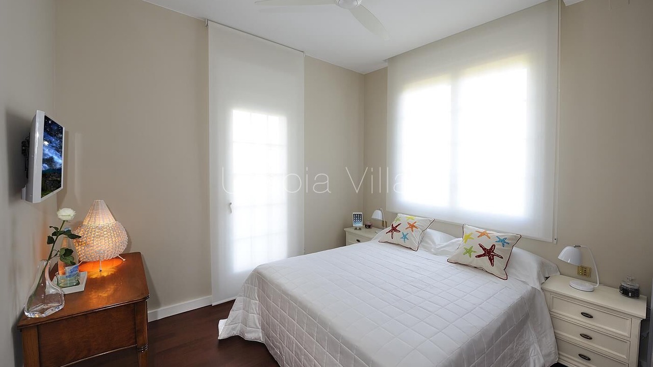 Photo of Bedroom in Passeig Maritim