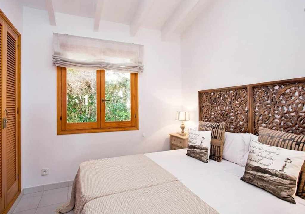 Photo of Bedroom in Binibequer Vell