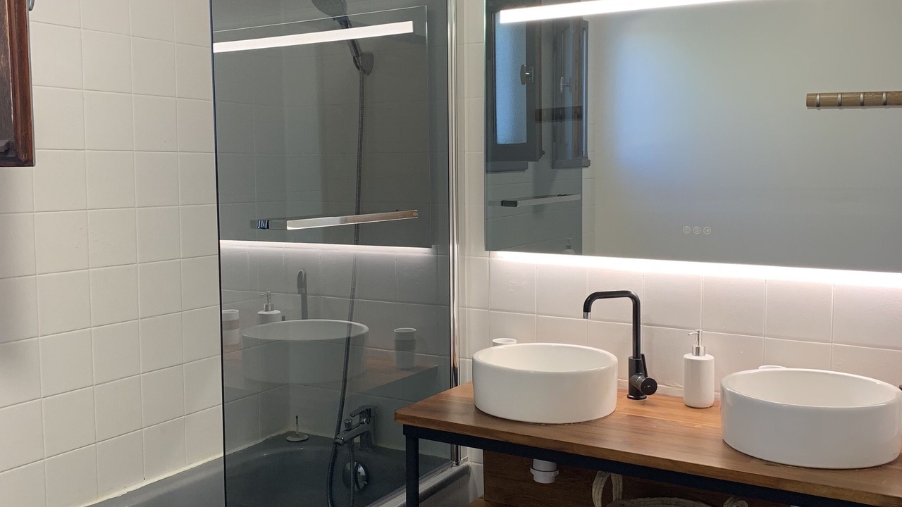 Photo of Bathroom in Euzet-les-Bains