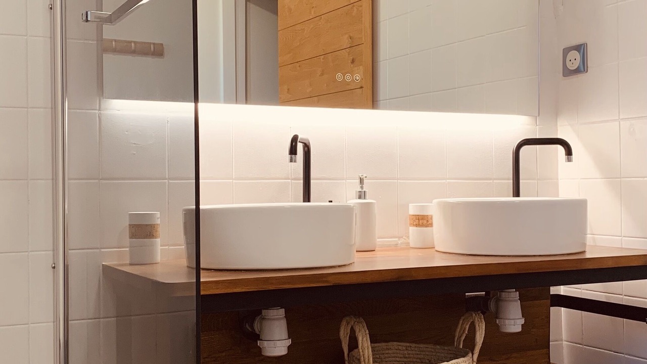Photo of Bathroom in Euzet-les-Bains