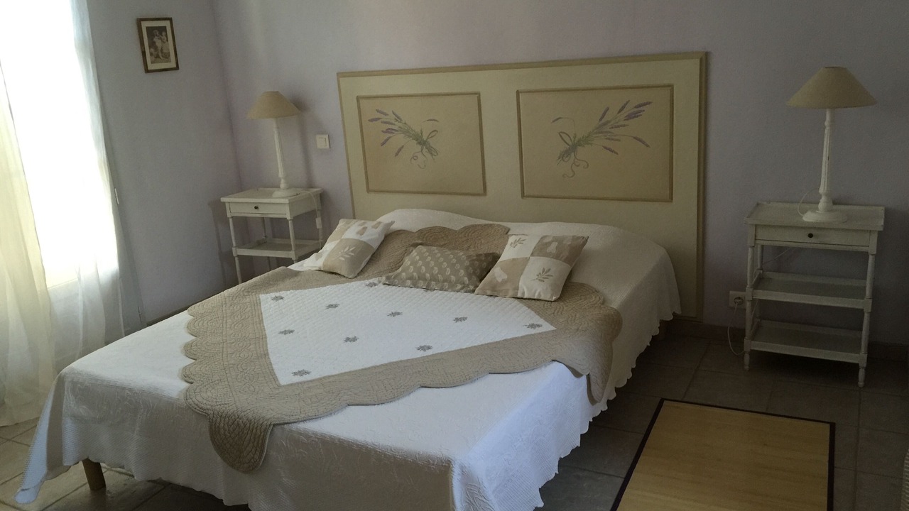 Photo of Bedroom in Pont-Saint-Esprit
