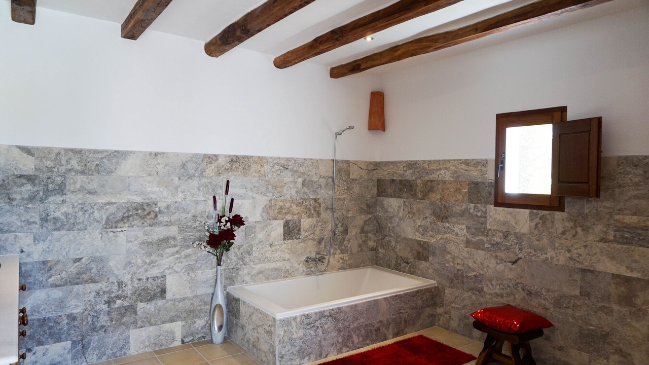 Photo of Bathroom in Santa Gertrudis