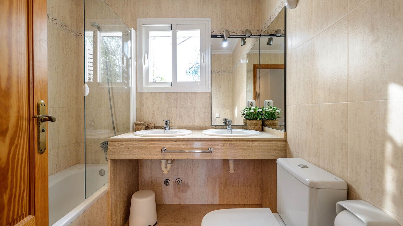 Photo of Bathroom in Sant Josep de sa Talaia