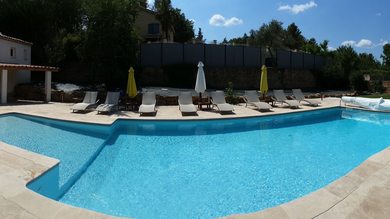 Photo of Outdoor in Peynier