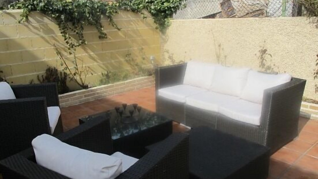 Photo of Patio Balcony in Narrillos de San Leonardo