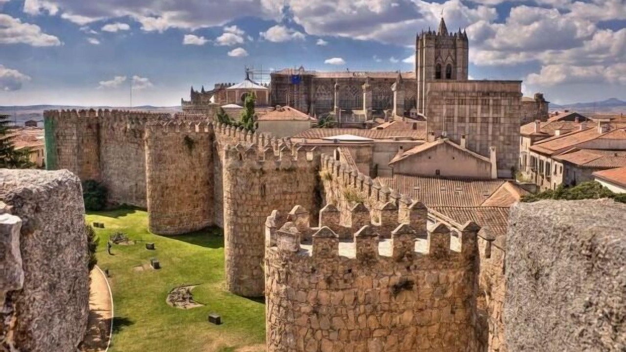 Photo of Others in Narrillos de San Leonardo